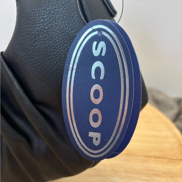 Scoop Black Crescent Hobo/Crossbody Bag, NWT - Picture 7 of 8